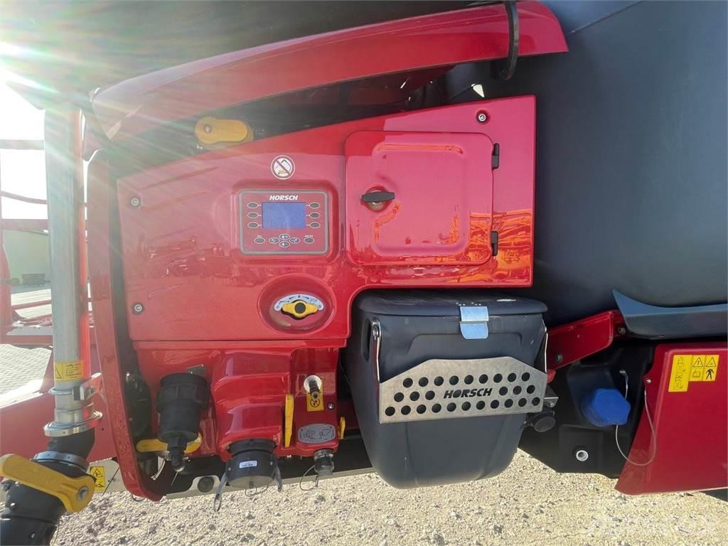 Horsch Leeb 12 TD Anhängespritzen