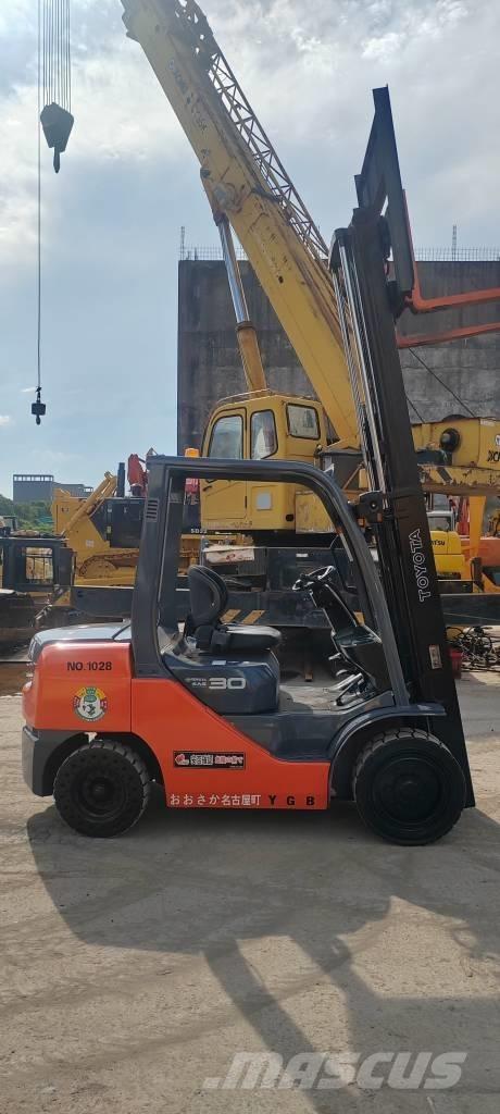 Toyota FD 30 Diesel heftrucks