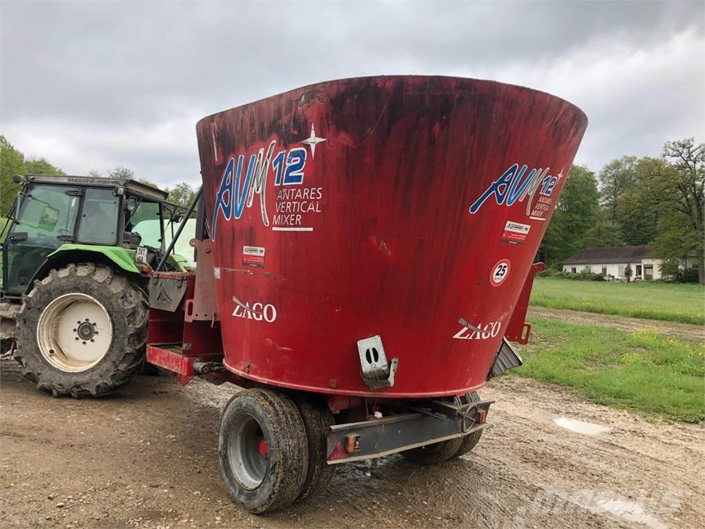 Vicon AVM 12 Feeder