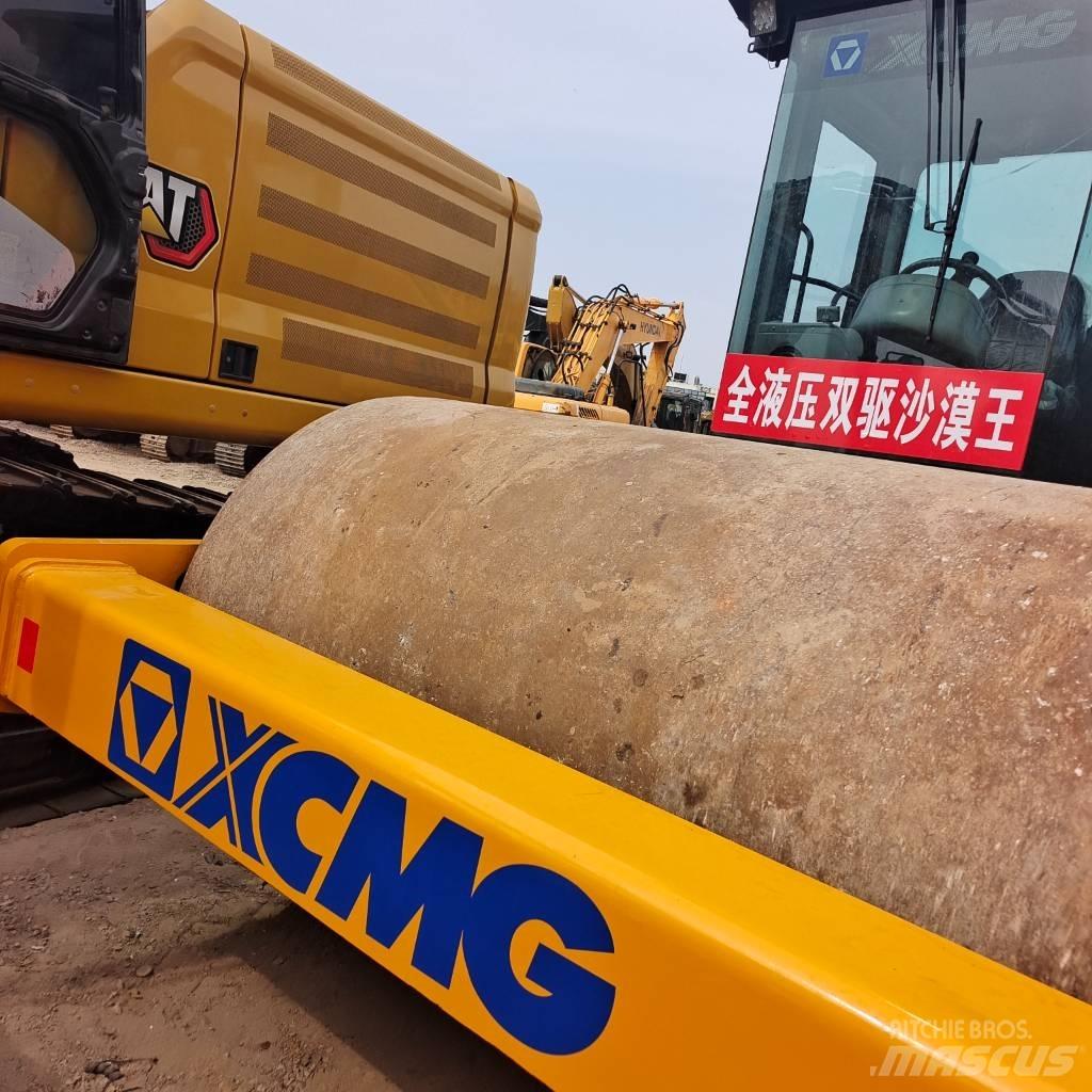 XCMG XS 142 J Tandemwalzen