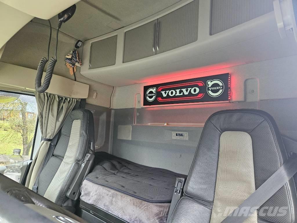 Volvo FH 13 500 Holztransporter