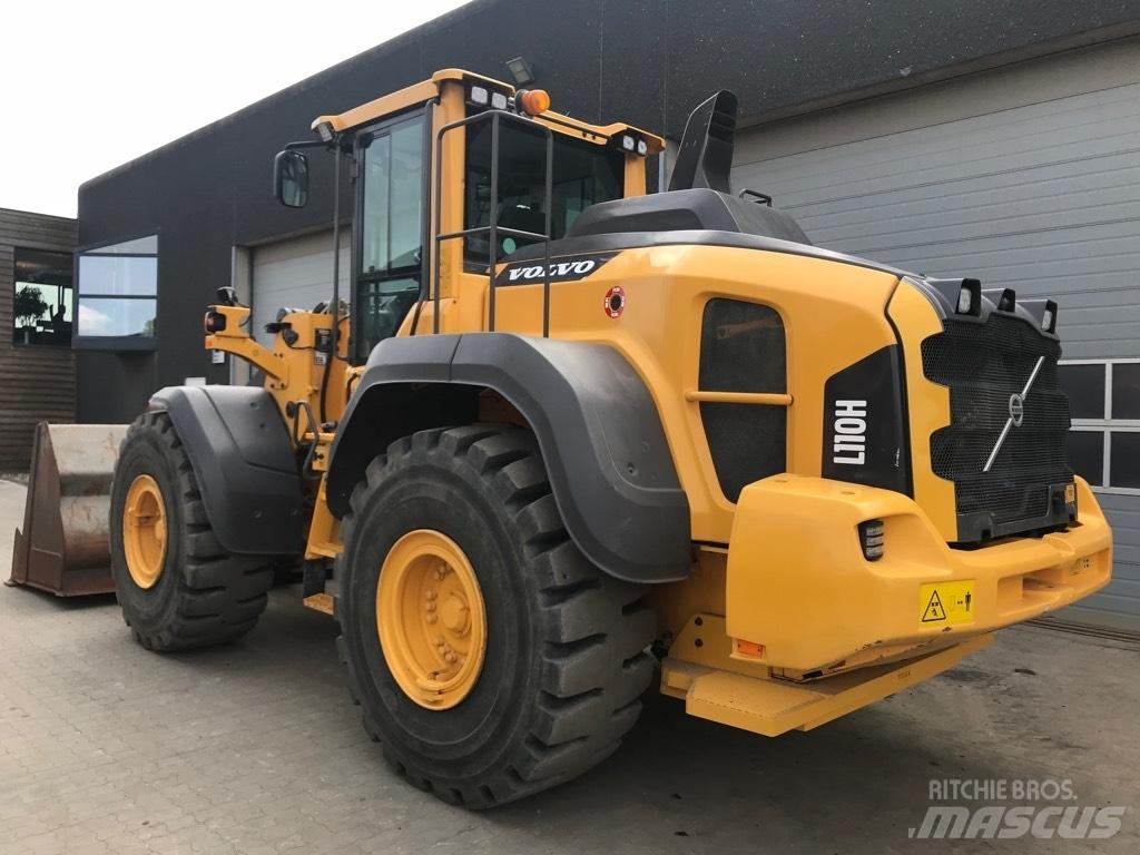 Volvo L110H Radlader