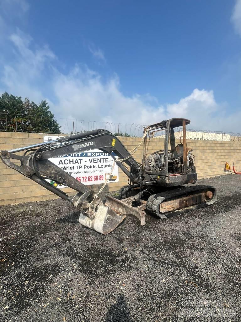 Volvo ECR 50 D Ausleger