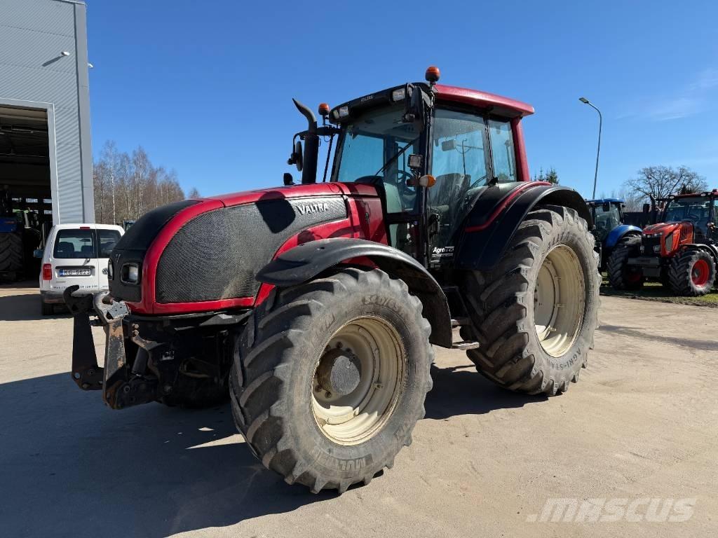 Valtra T 191 Traktoren