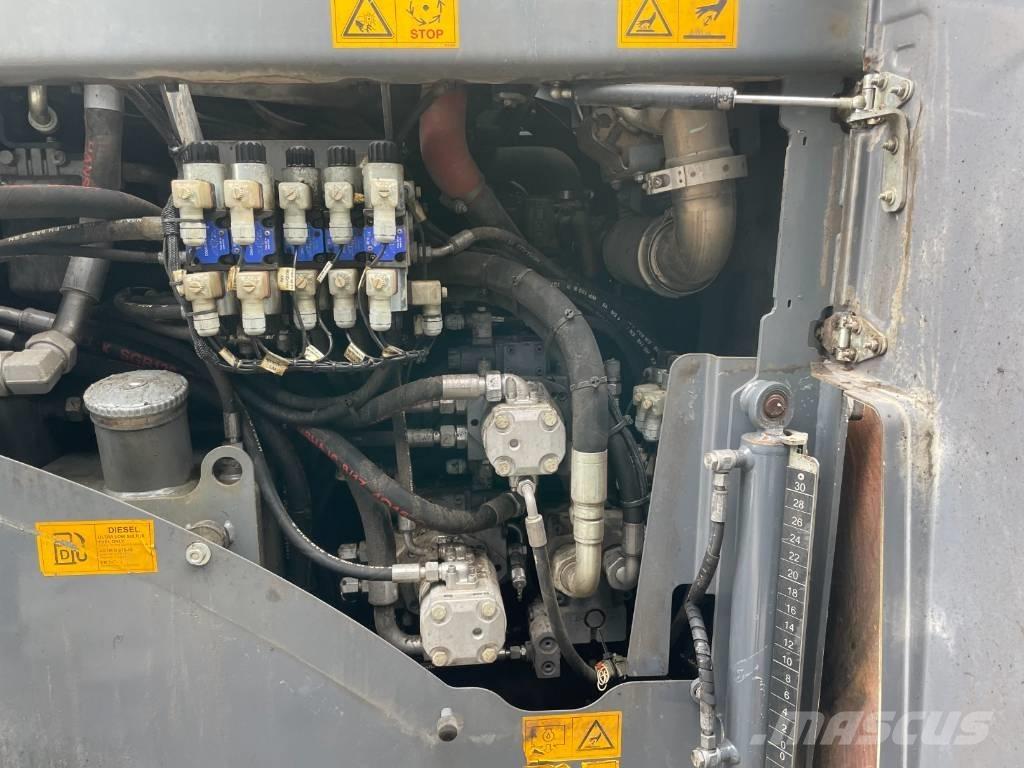 Vögele SUPER 800-3I Strassenfertiger