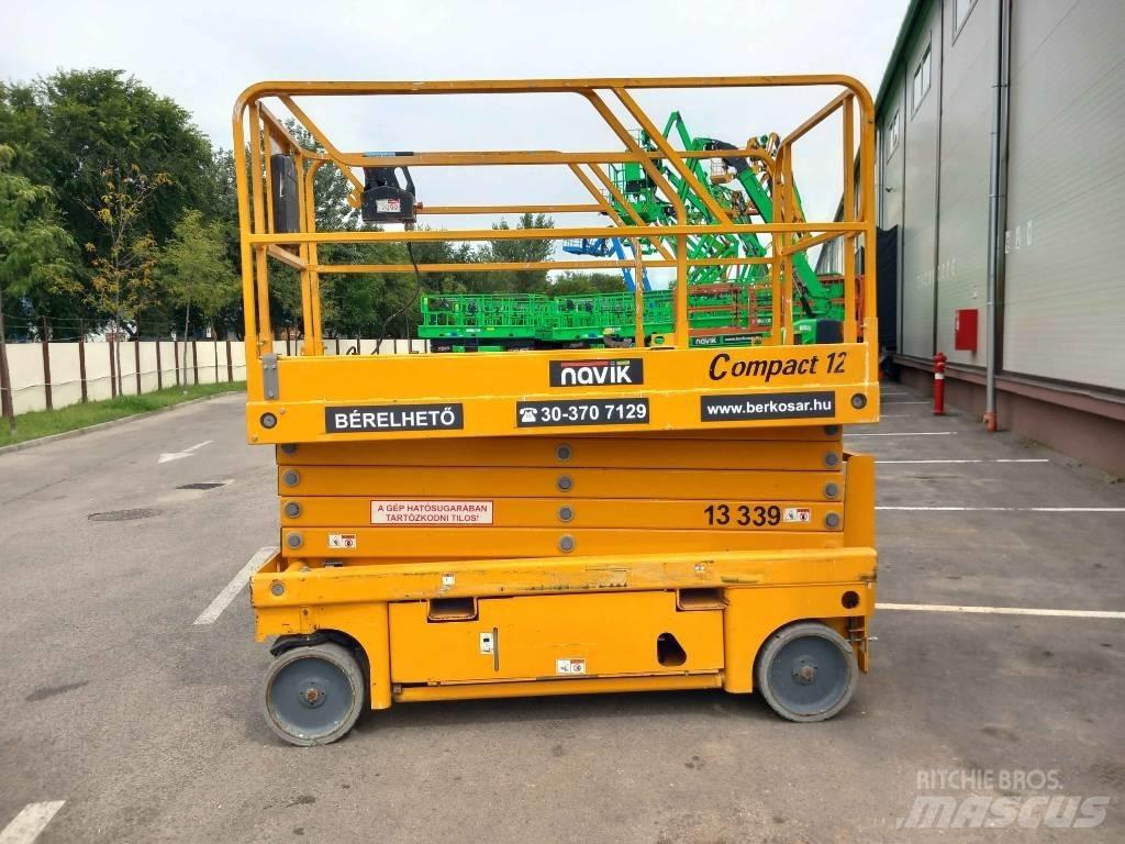 Haulotte Compact 12 Scheren-Arbeitsbühnen