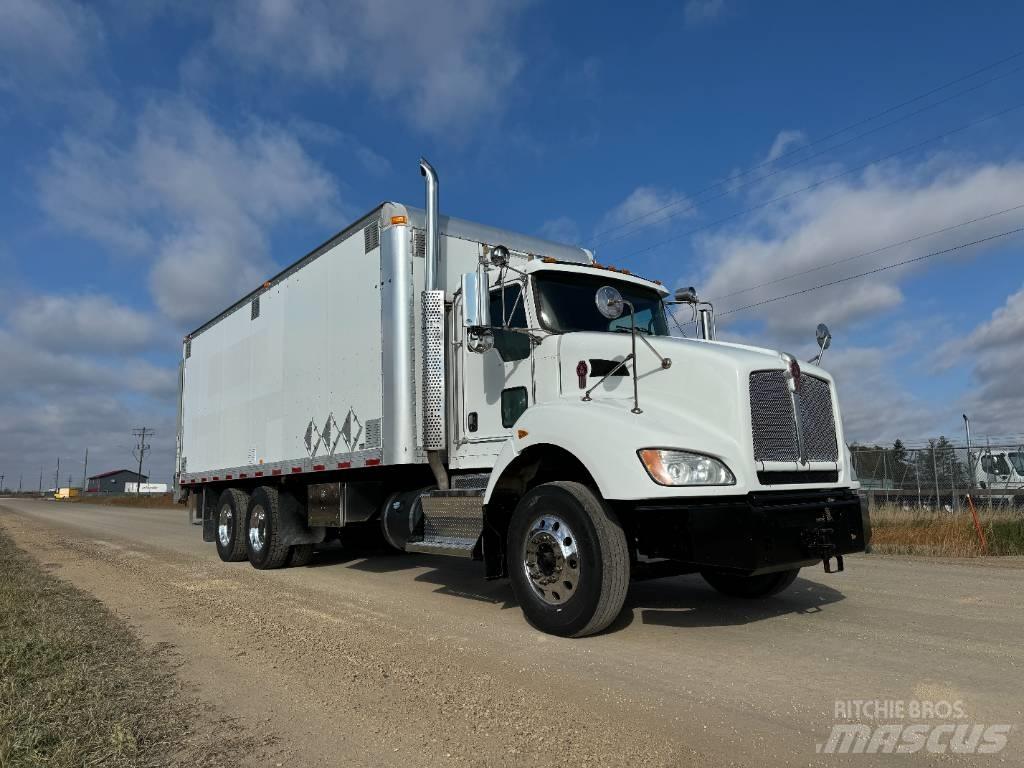 Kenworth T 440 Kofferaufbau