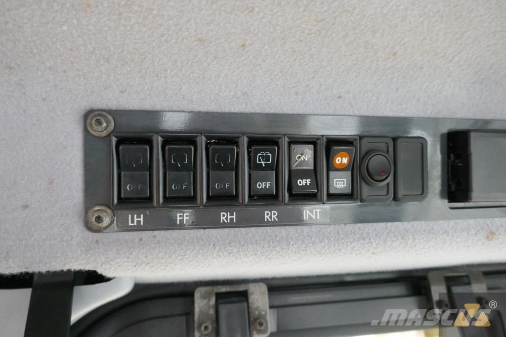 Komatsu D85PX-15 Bulldozer