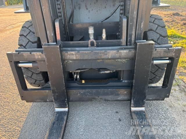 Doosan G 25 G LPG heftrucks