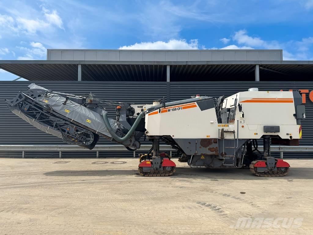 Wirtgen W 150 CFI Asphaltfräsen