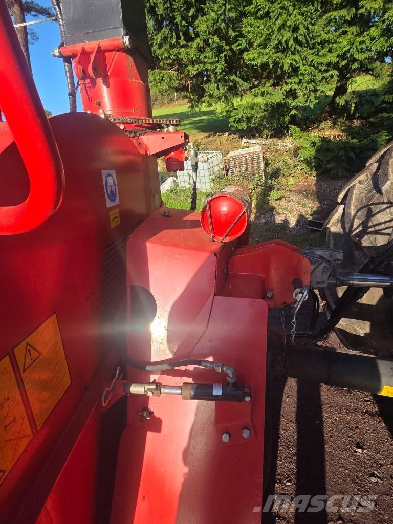 Valtra T 163 Forsttraktoren