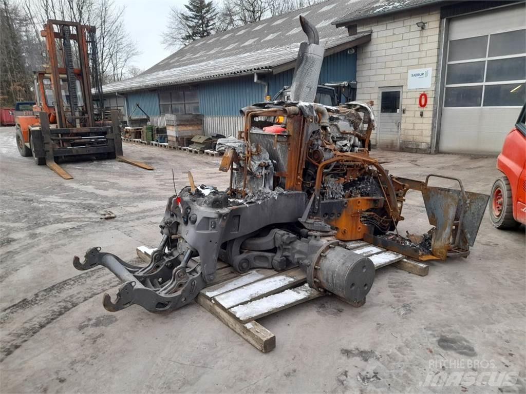 Valtra S374 Traktoren
