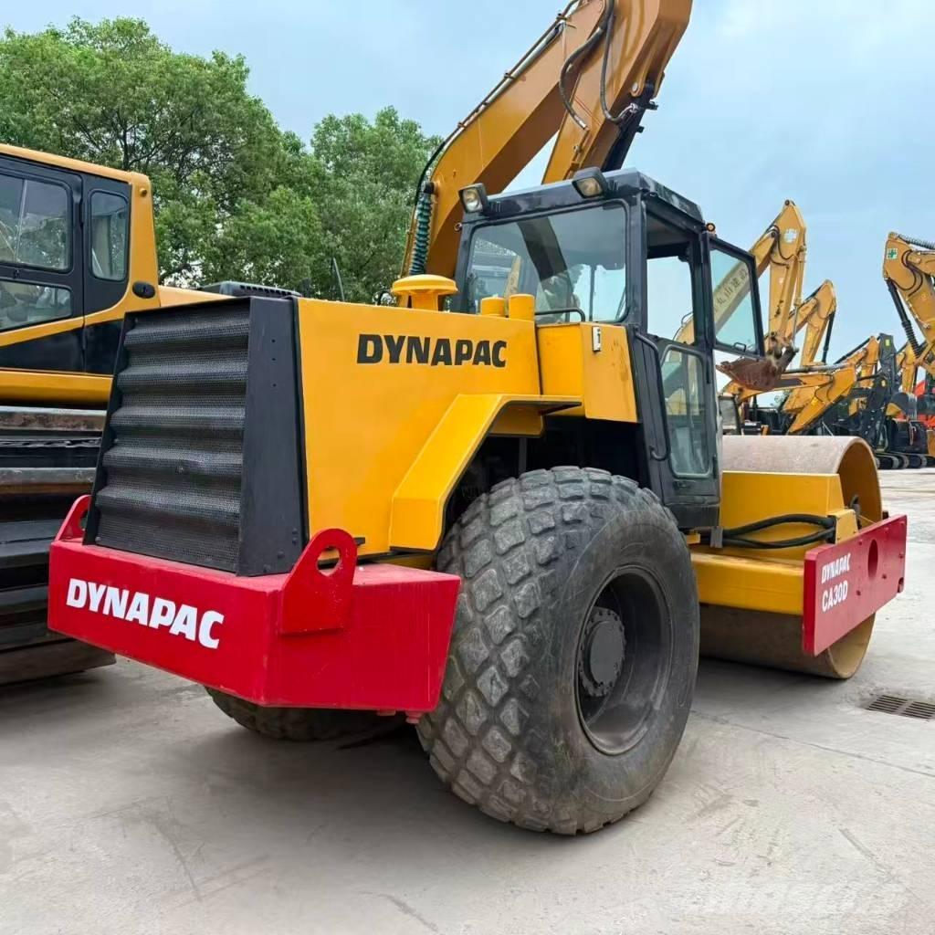 Dynapac CA 30 D Walzenzüge