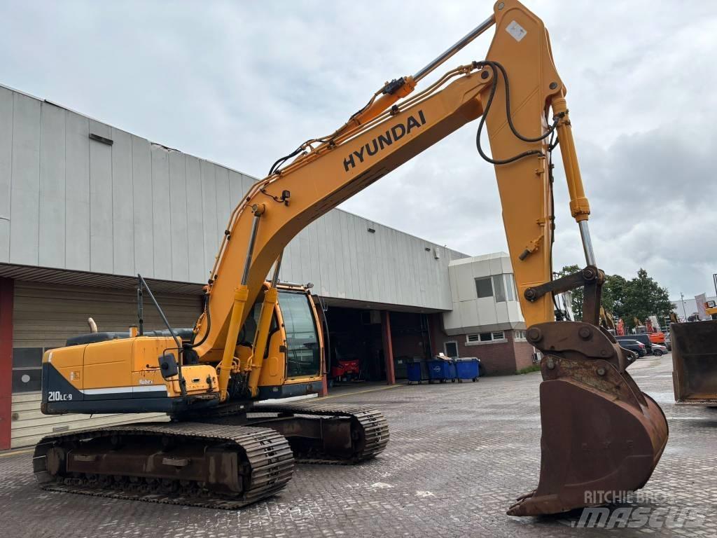 Hyundai 210 Raupenbagger