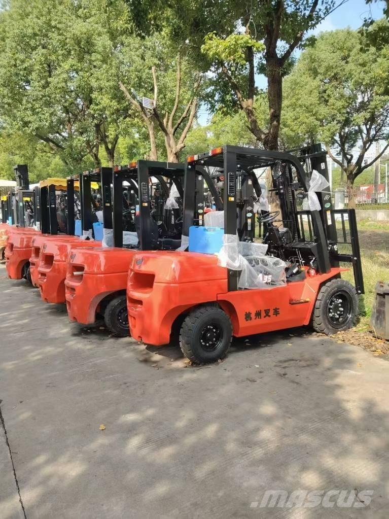 Hangcha CPCD 35 Diesel heftrucks
