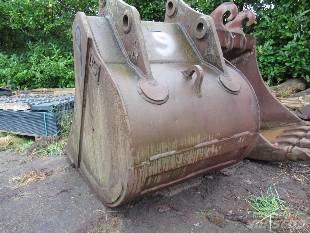 CAT 325 B Schaufeln