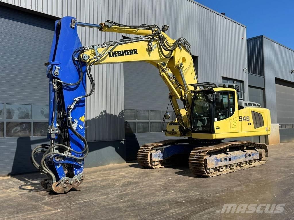 Liebherr R946 Spezialbagger