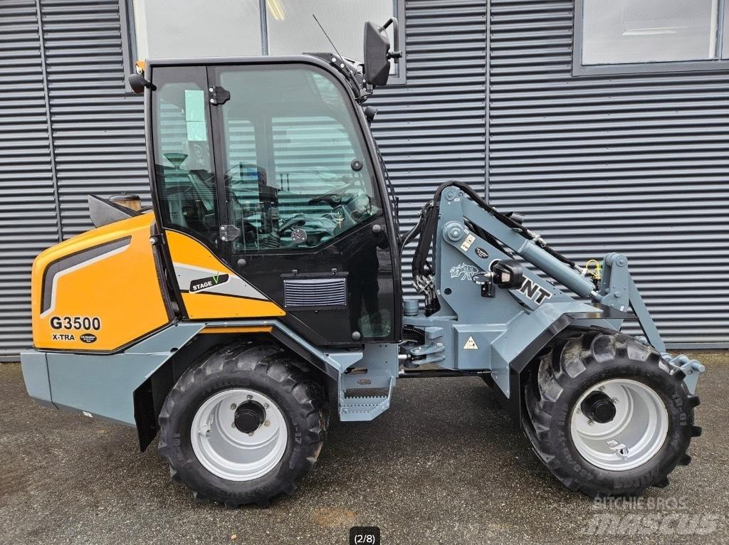 GiANT g3500 x-tra Minilader
