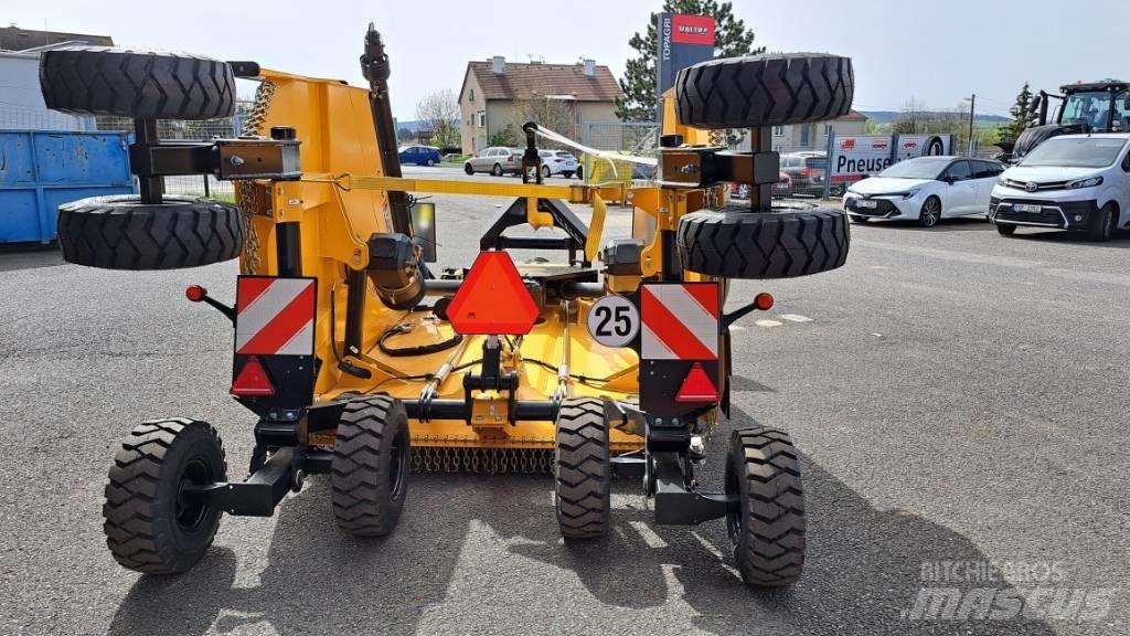 McConnel TUFFCUT 480 Mulcher