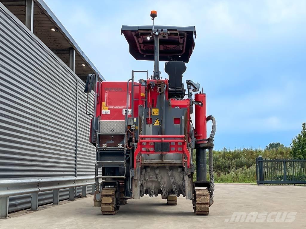 Wirtgen W 100 CFI Asphaltfräsen