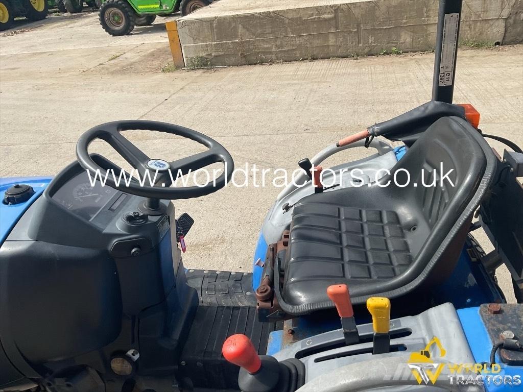 New Holland TC12 D Traktoren