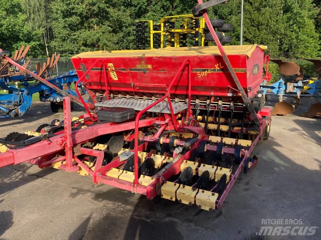 Väderstad Rapid 400C Drillmaschinenkombination