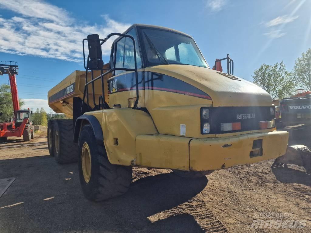 CAT 725 Dumper - Knickgelenk