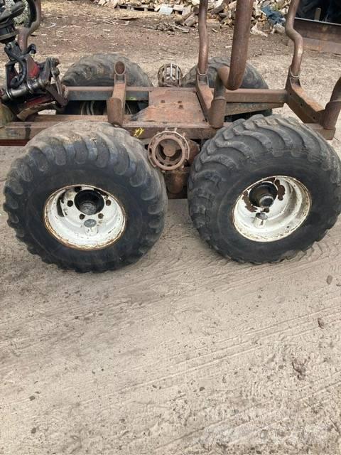 Vimek 606TT Forwarder