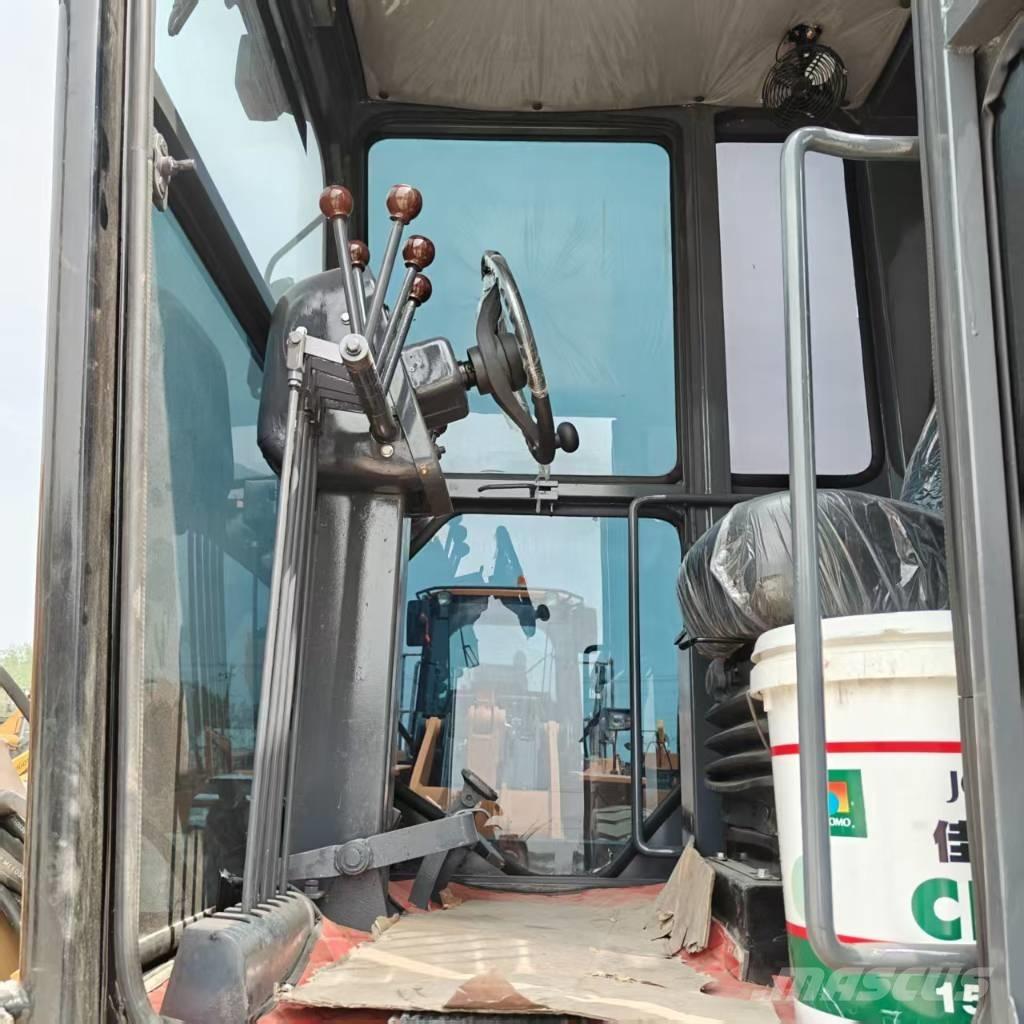 CAT 140 H Raupenbagger