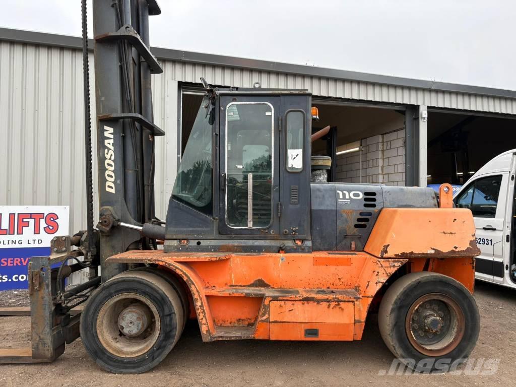 Doosan D 110 S-5 Diesel heftrucks