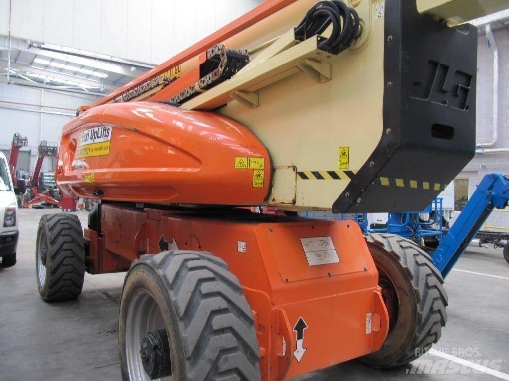 JLG 1250 AJP Gelenkteleskoparbeitsbühnen