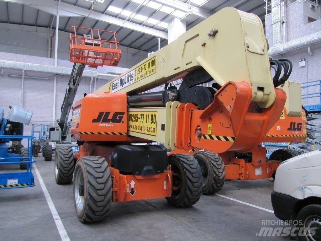 JLG 1250 AJP Gelenkteleskoparbeitsbühnen