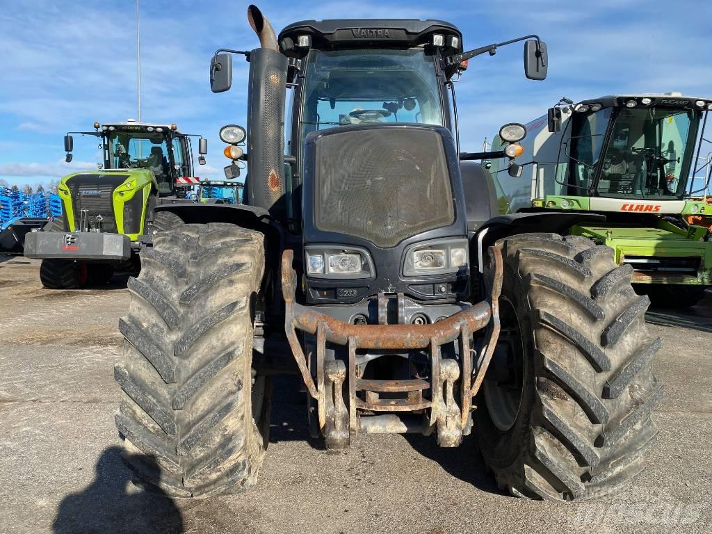 Valtra S 233 Traktoren