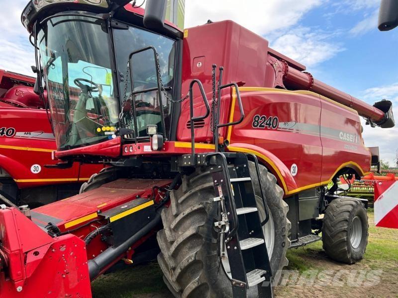 CASE IH 8240 Mähdrescher