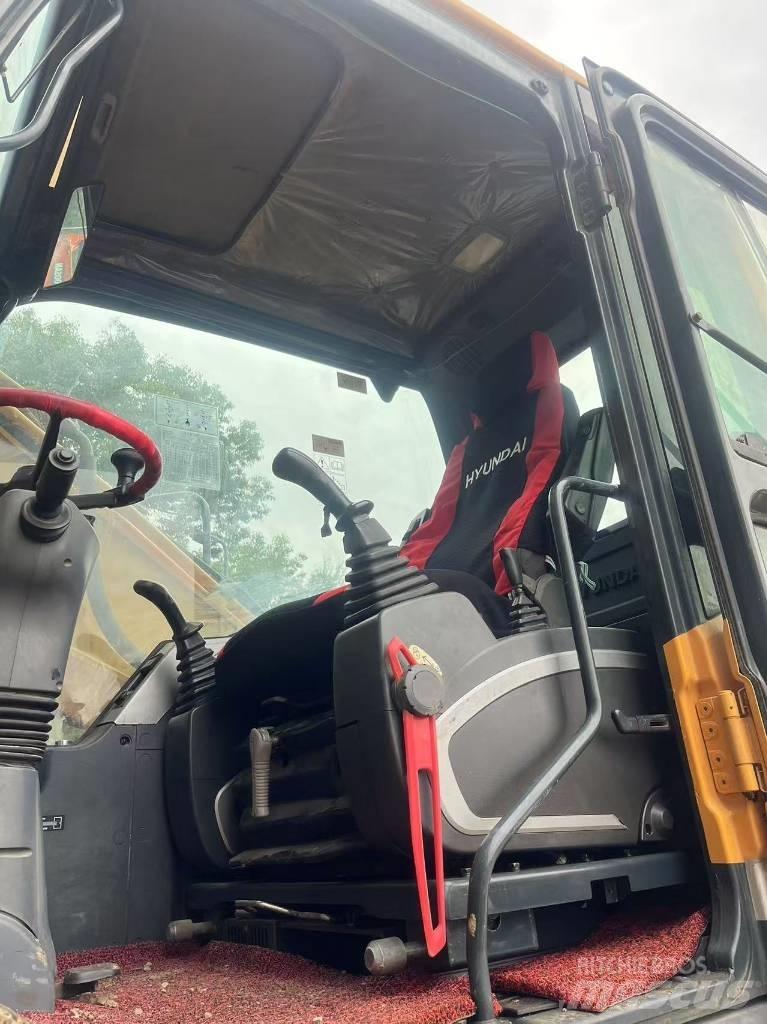 Hyundai R210W-9 Mobilbagger