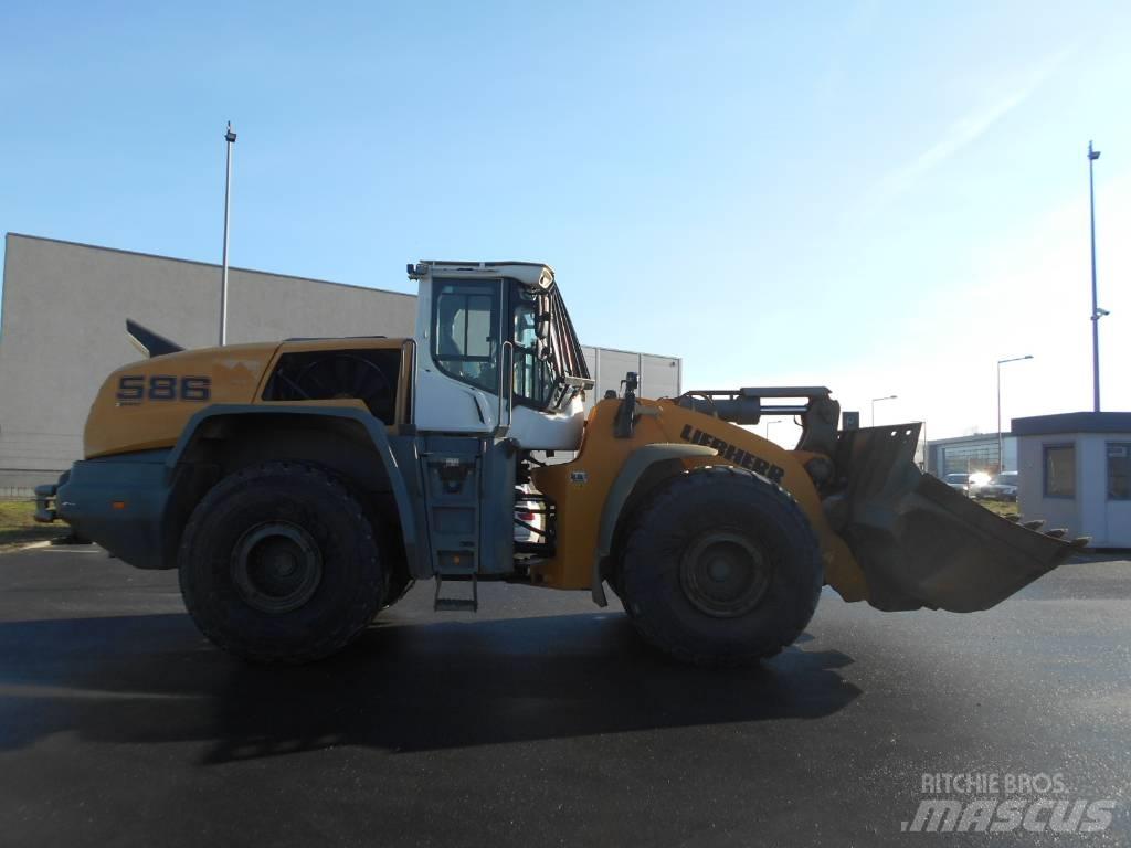 Liebherr L 586 Radlader