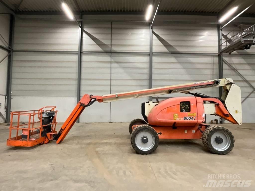 JLG 600 AJ Gelenkteleskoparbeitsbühnen