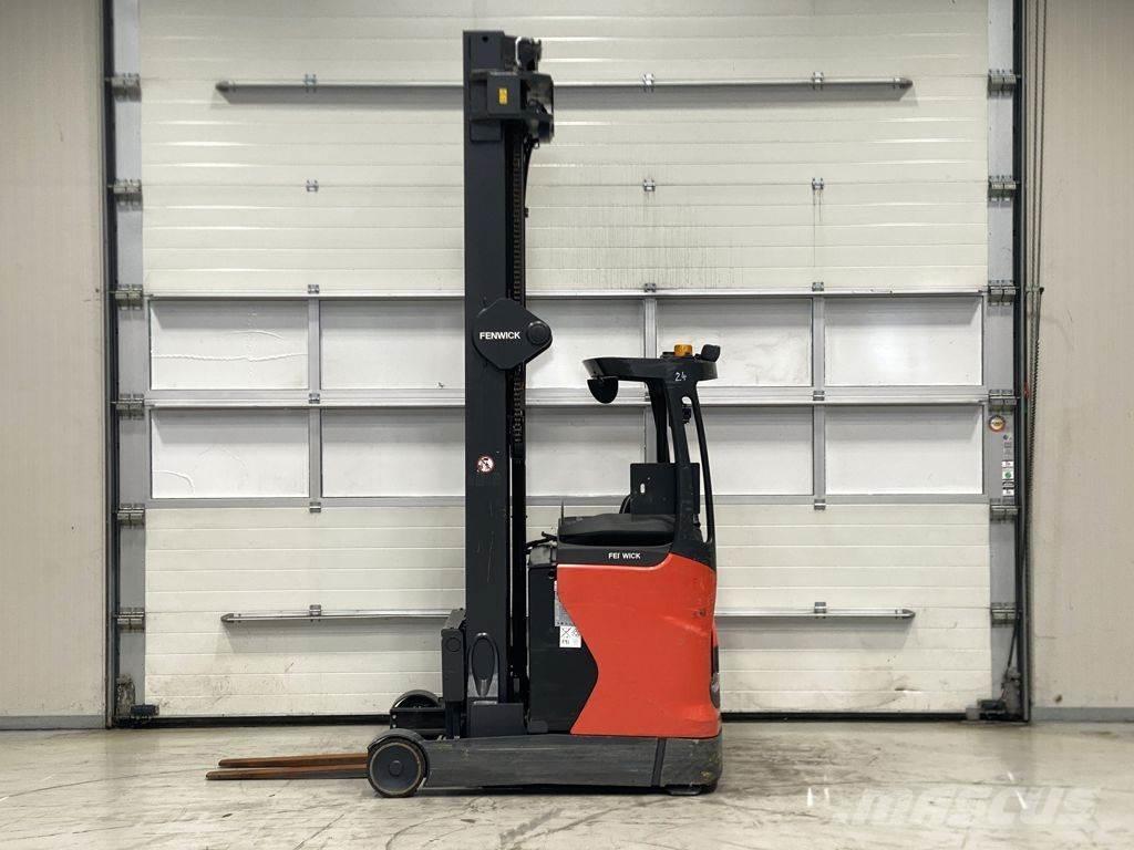 Linde R14HD Schubmaststapler