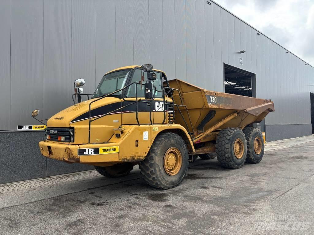 CAT 730 Dumper - Knickgelenk