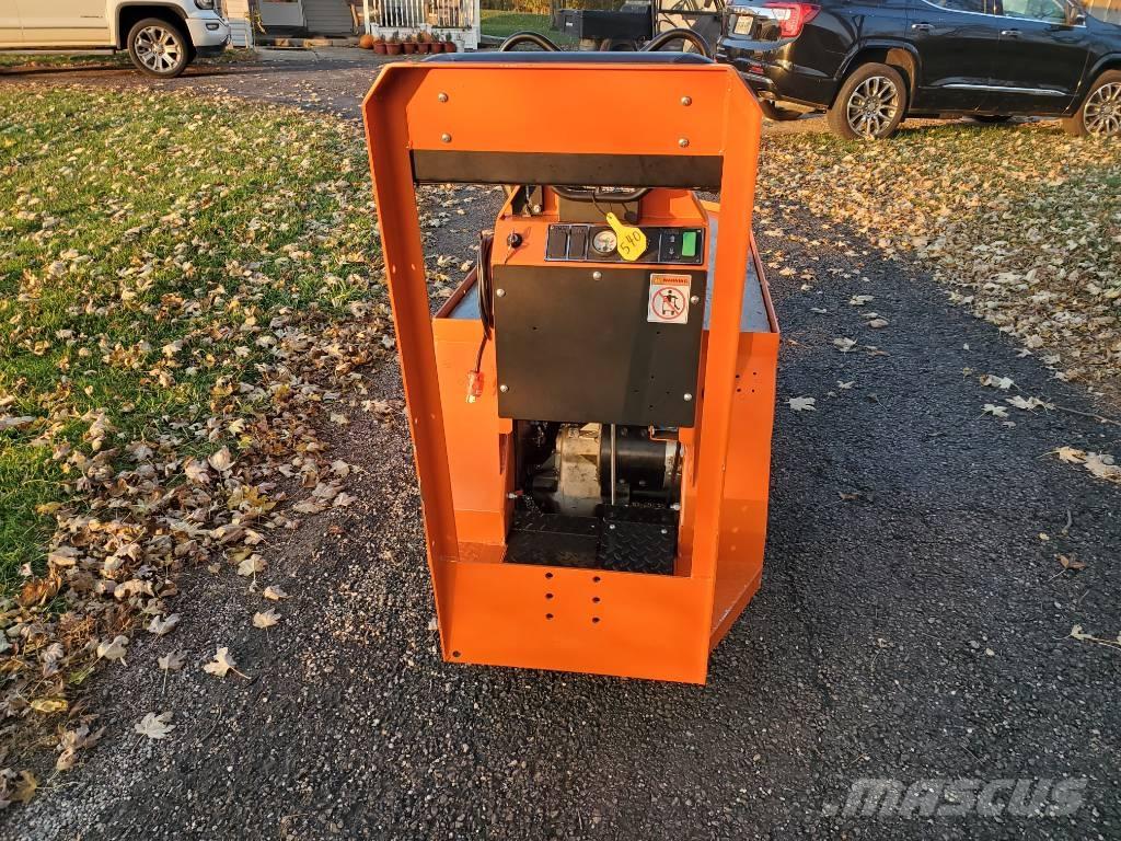 Taylor-Dunn SC090 Schlepper