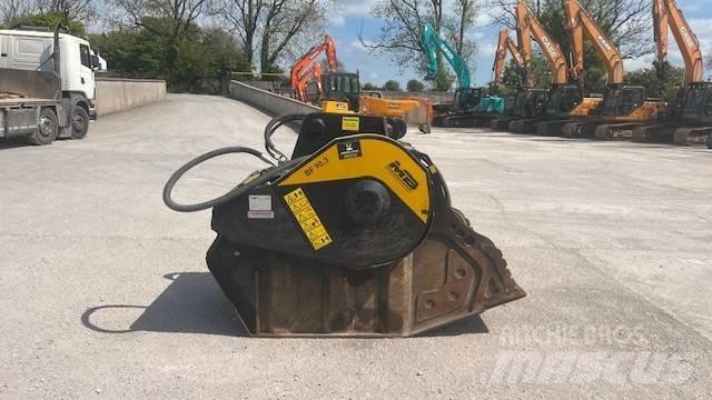MB Crusher BF 90.3 Brecherlöffel