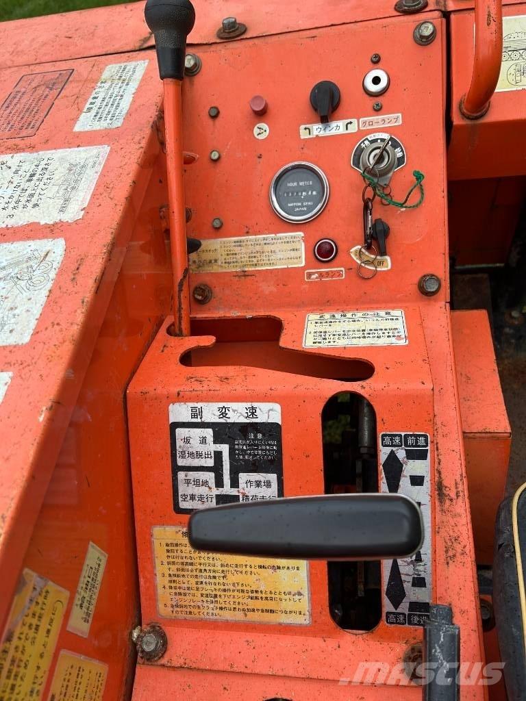 Hitachi CW M 15 Raupendumper