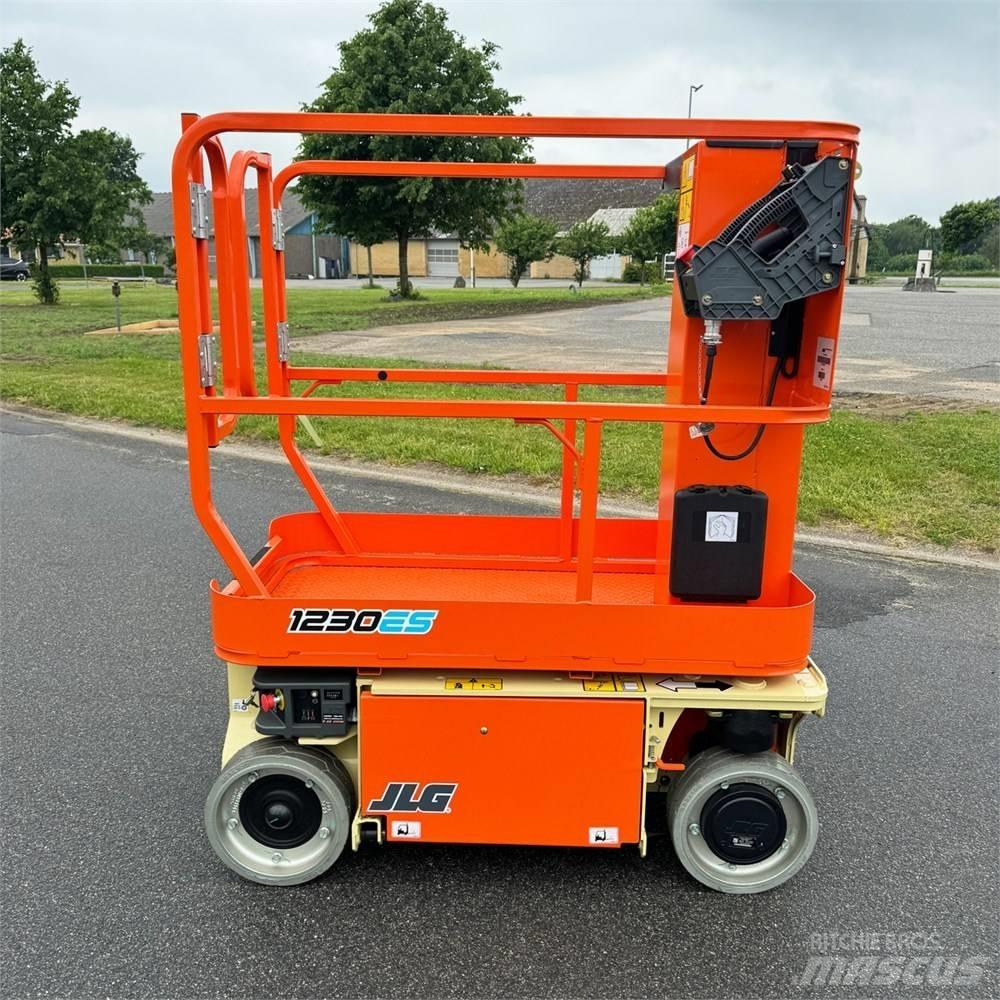 JLG 1230 ES Personenaufzüge