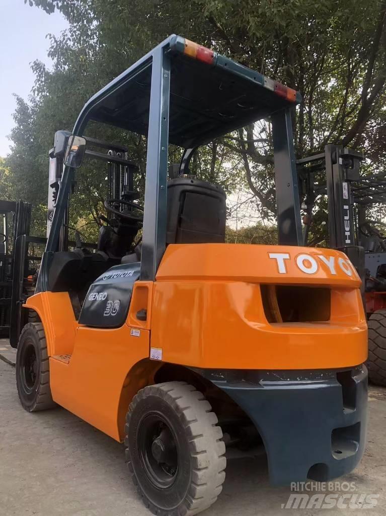 Toyota FD 30 Diesel heftrucks
