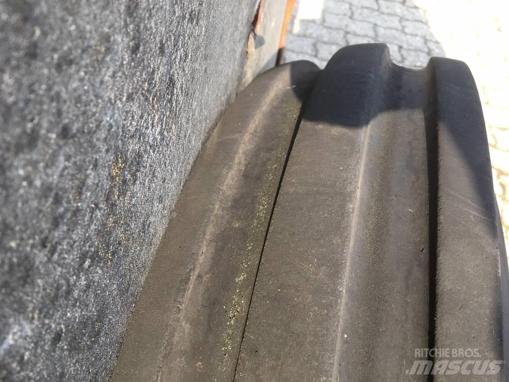 BKT 7.50 R 16 + velg Reifen