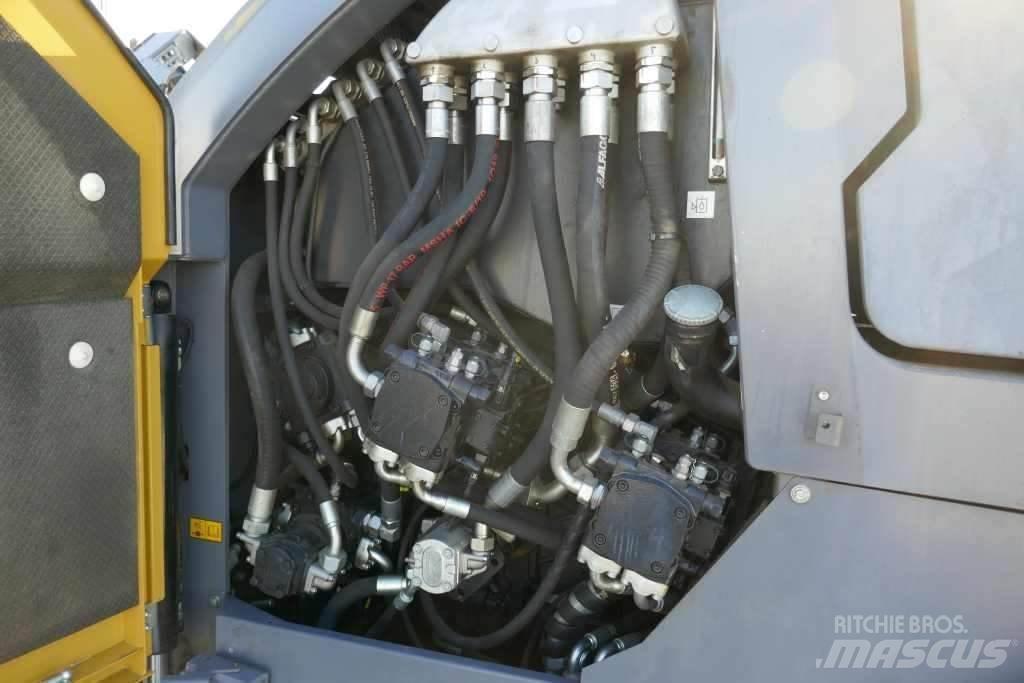 Dynapac SD 2550 CS Strassenfertiger