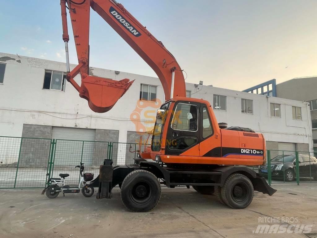 Doosan DH210W-7 Mobilbagger