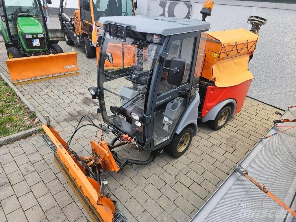 Hako Citymaster 600 Geräteträger