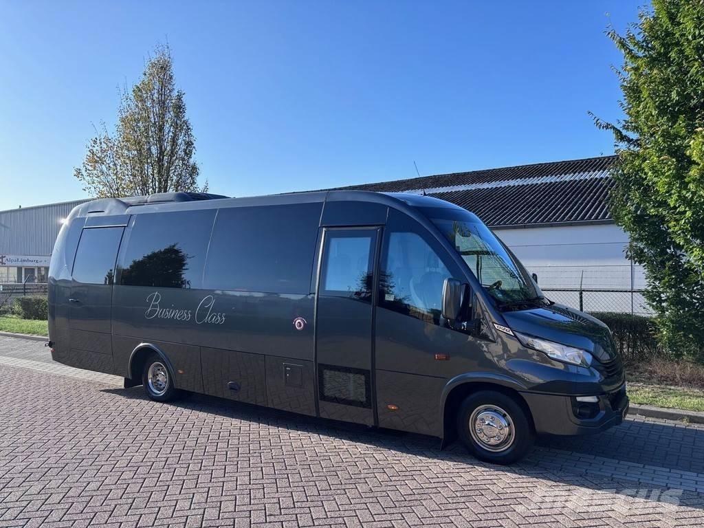 Iveco UNVI Compa Reisebusse