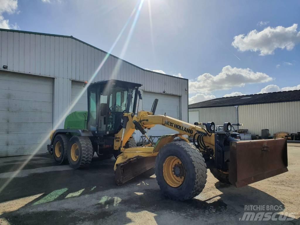 New Holland F 156 A Grader